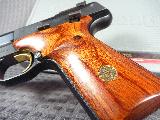 Browning Buck Mark 280.00 à vendre d'occasion sur 18bis.ch Browning Buck Mark 280.00 à vendre d'occasion sur 18bis.ch