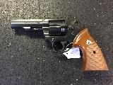 Colt Border Patrol Magnifique et rare revolver Colt, le prdcesseur du fameux Colt...