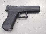 Glock 17 1100.00 à vendre d'occasion sur 18bis.ch Glock 17 1100.00 à vendre d'occasion sur 18bis.ch