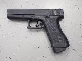 Glock 18 A ACHETER DE PRFRENCE AVANT LE 19 MAI ! Le mythique rafaleur de Glock full auto et coup par coup, avis aux...