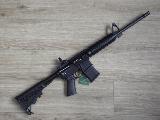 Ruger AR-556 Version Ruger de l'AR15, PAE vu le magasin mais possibilité de mettre un 10 coups seulement et d'être soumis au régime du...