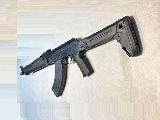 SDM AK-47 Mag Pull Version moderne de la Kalash en Mag Pull, crosse pliable, nouvelle législation, plus de 10 coups donc permis...
