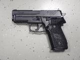 Sig Sauer P-228 950.00  vendre d'occasion sur 18bis.ch