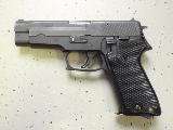 Sig Sauer P220 650.00 à vendre d'occasion sur 18bis.ch Sig Sauer P220 650.00 à vendre d'occasion sur 18bis.ch