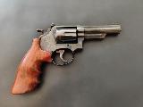 Smith & Wesson 19-4 800.00  vendre d'occasion sur 18bis.ch