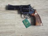 Smith & Wesson 586 800.00  vendre d'occasion sur 18bis.ch