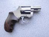 Smith & Wesson 60